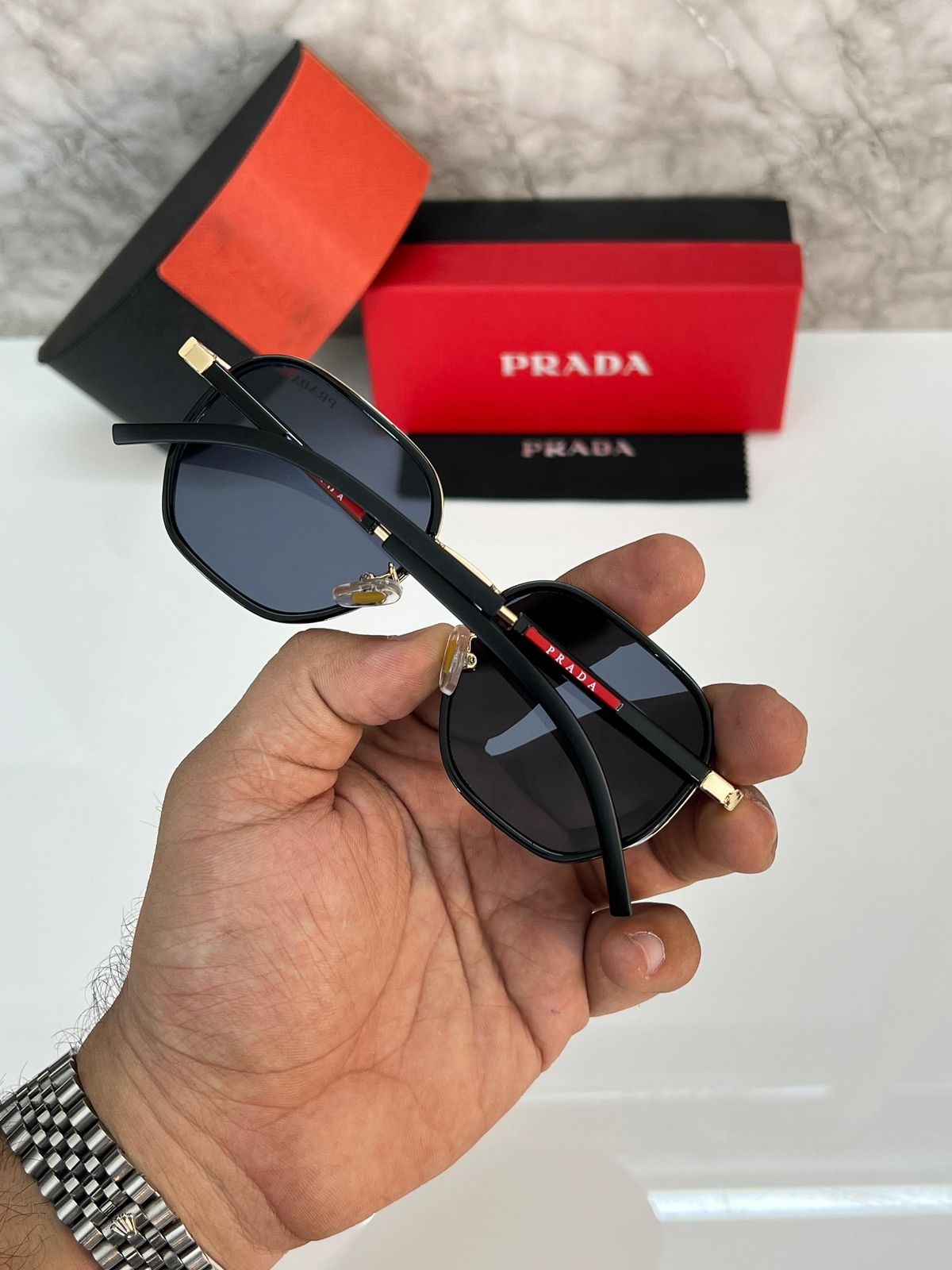 Pra_da 8152