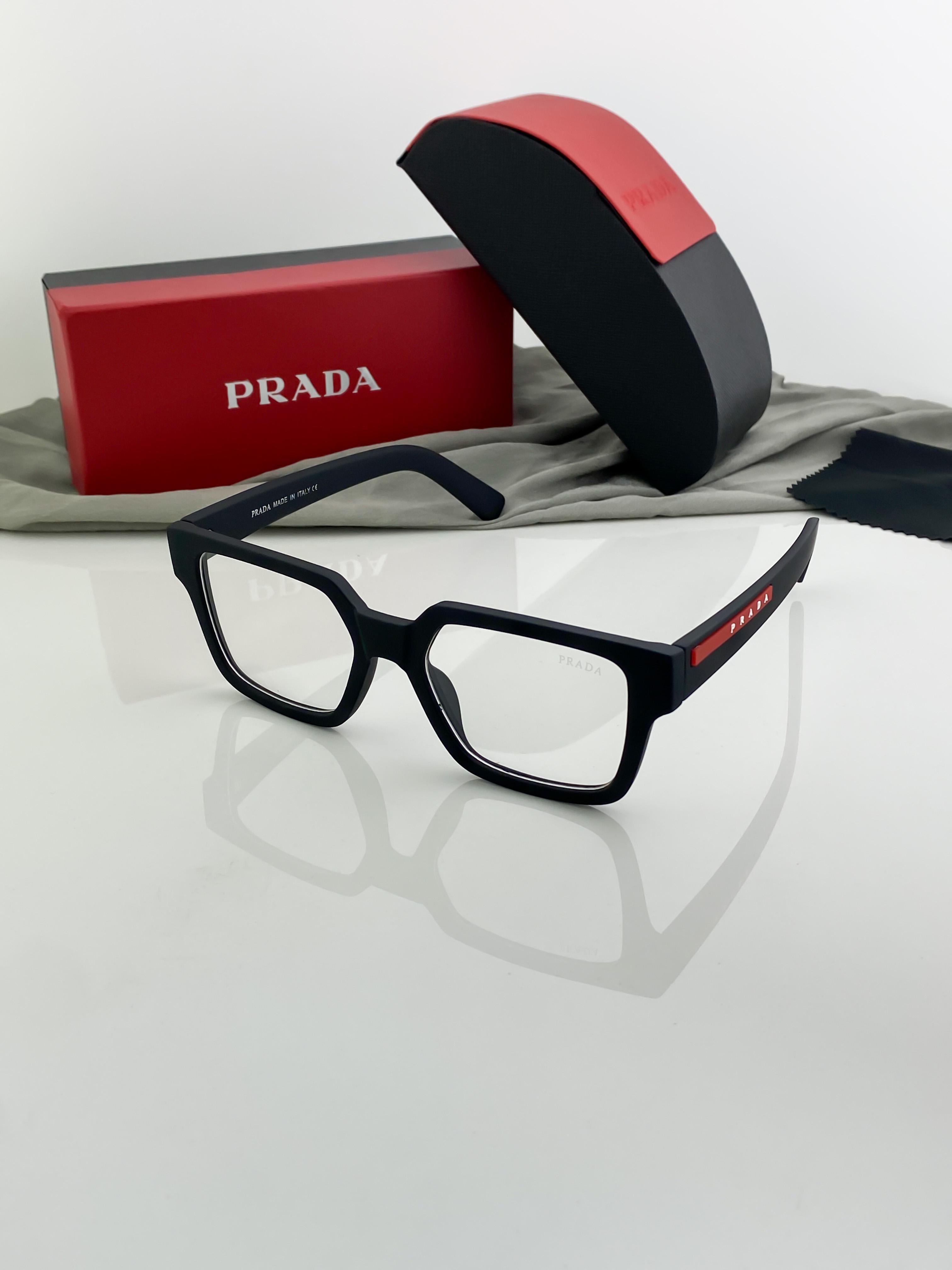 Pra_da 7899
