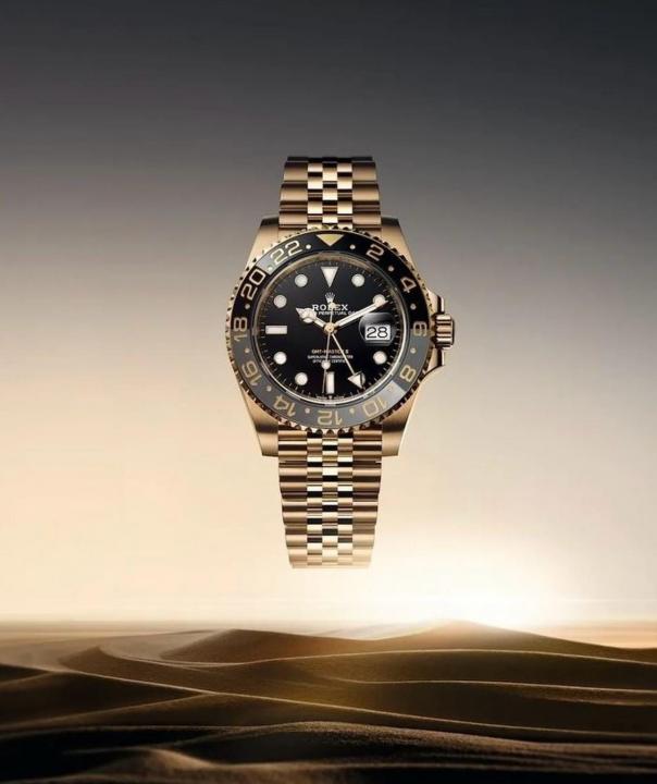 RLX GMT-Master II – Custom “Batman”  Bezel Golden Edition