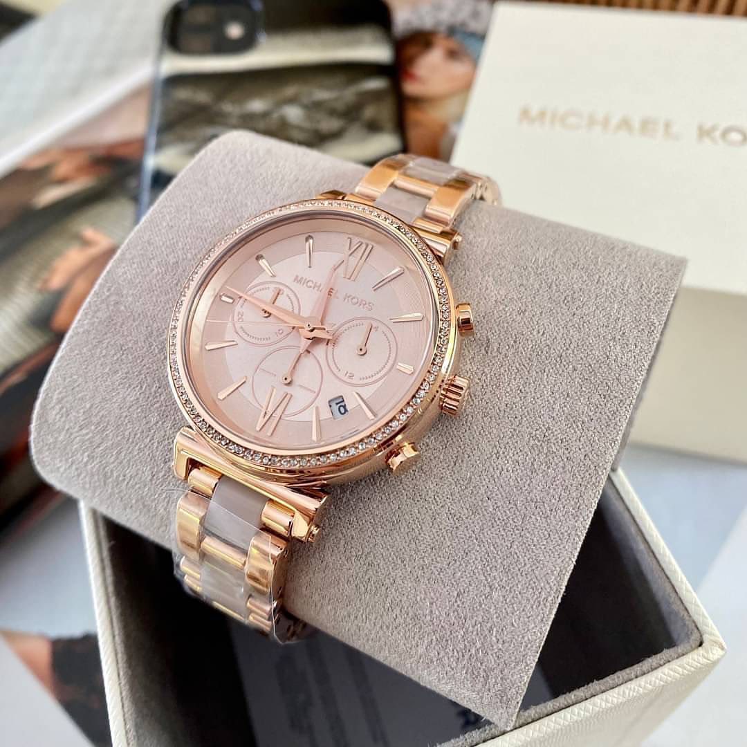 Miche_l Kor_s 4555