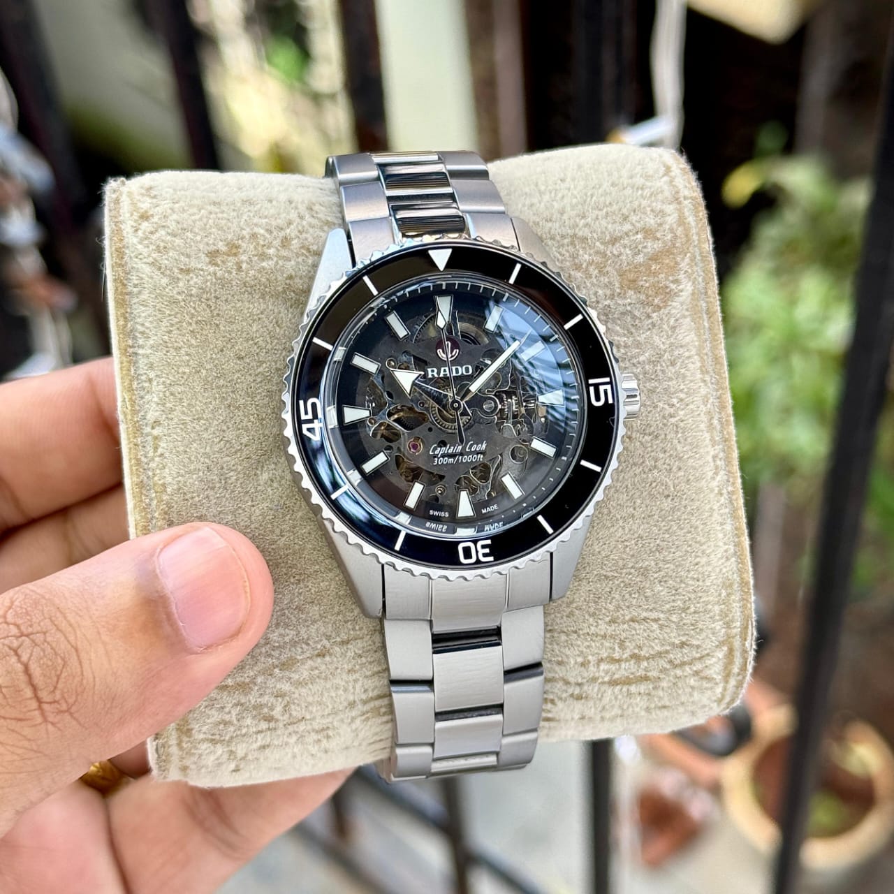 Ra_do Black & Silver Luxury Analog Watch