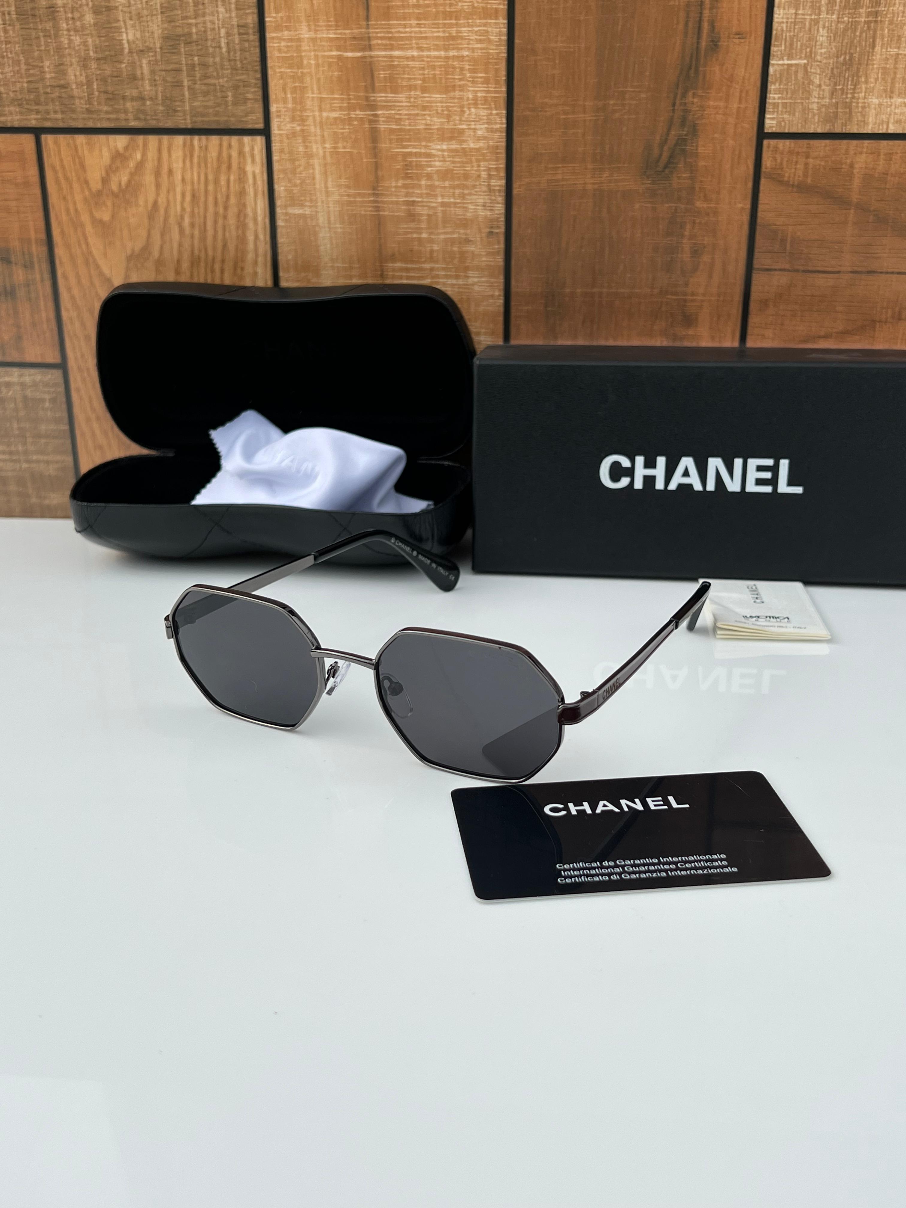 Cha  1431 black