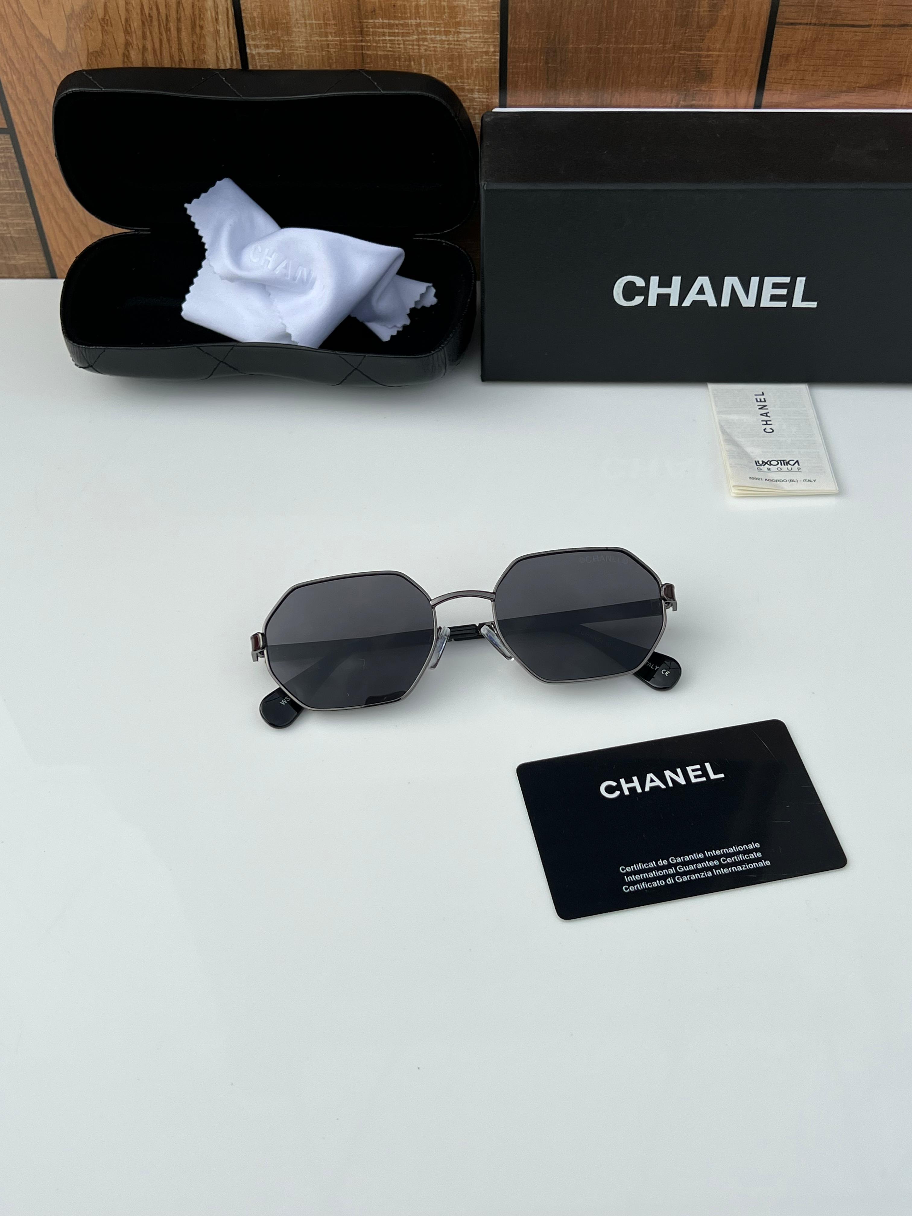 Cha  1431 black