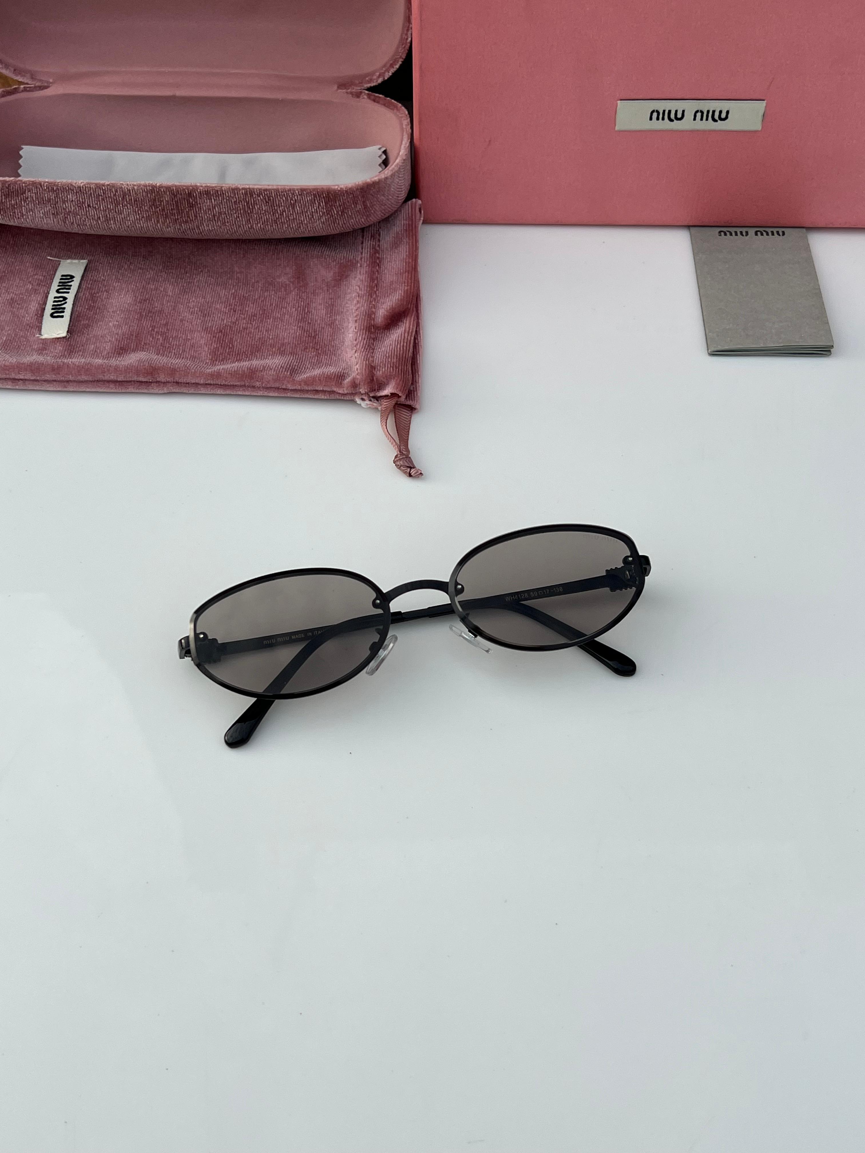 Mi 4128 black candy