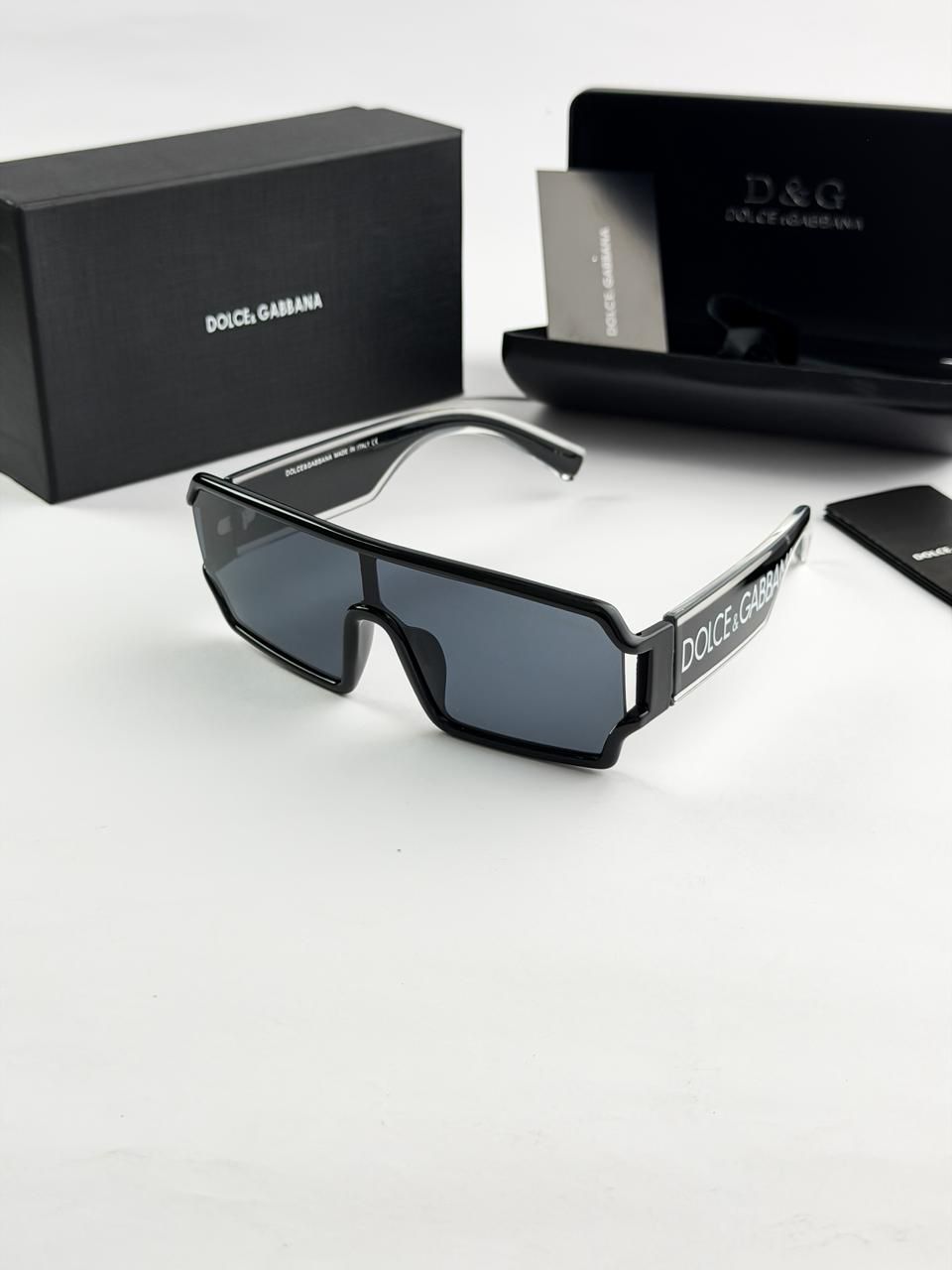 DOL  BLACK 6188