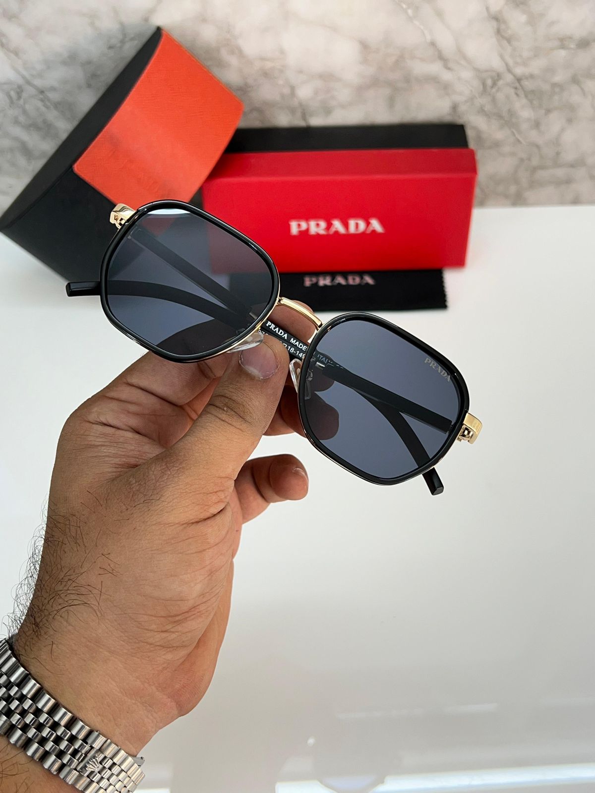 Pra_da 8152