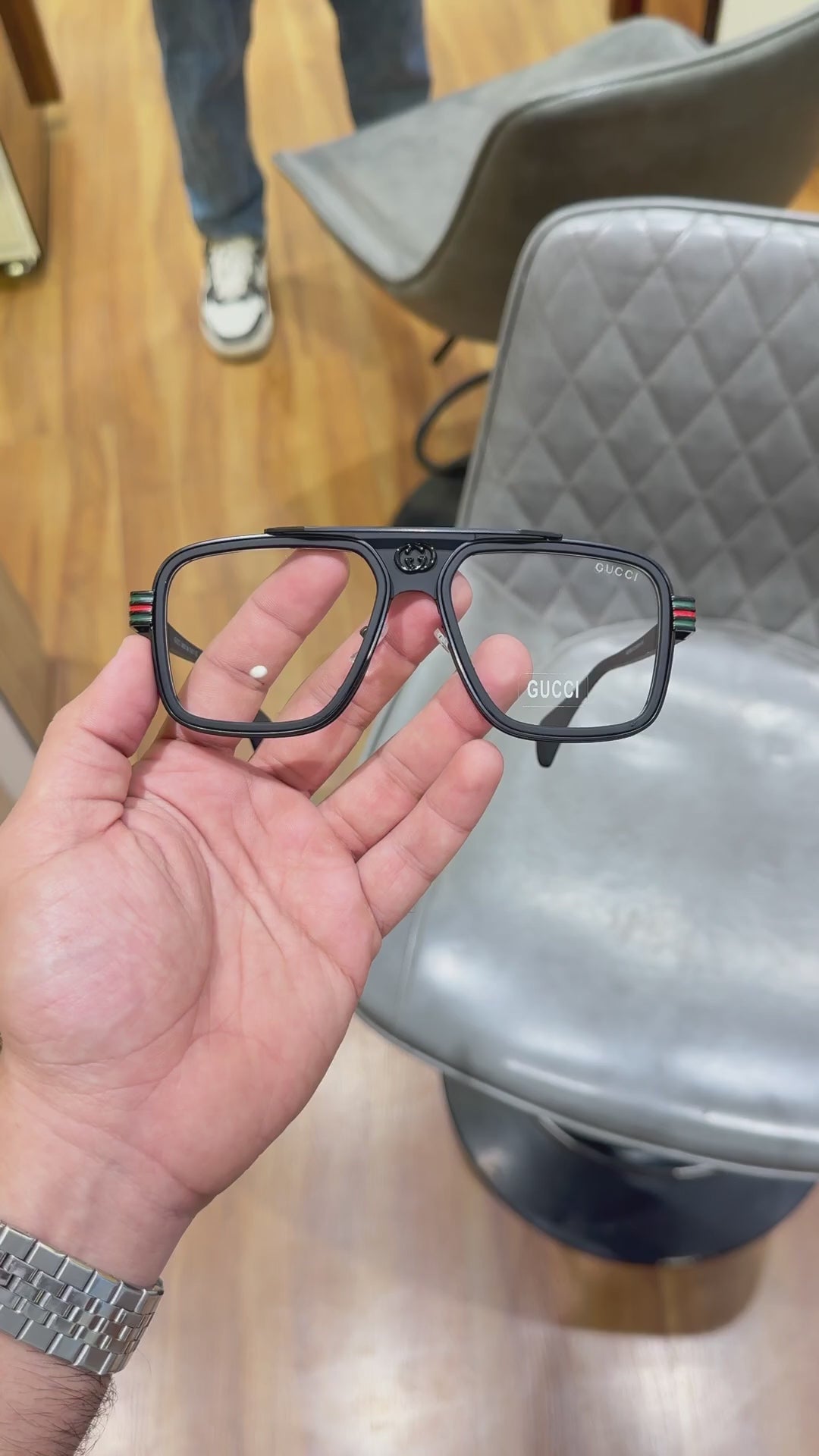 Gu_cci black white 1295