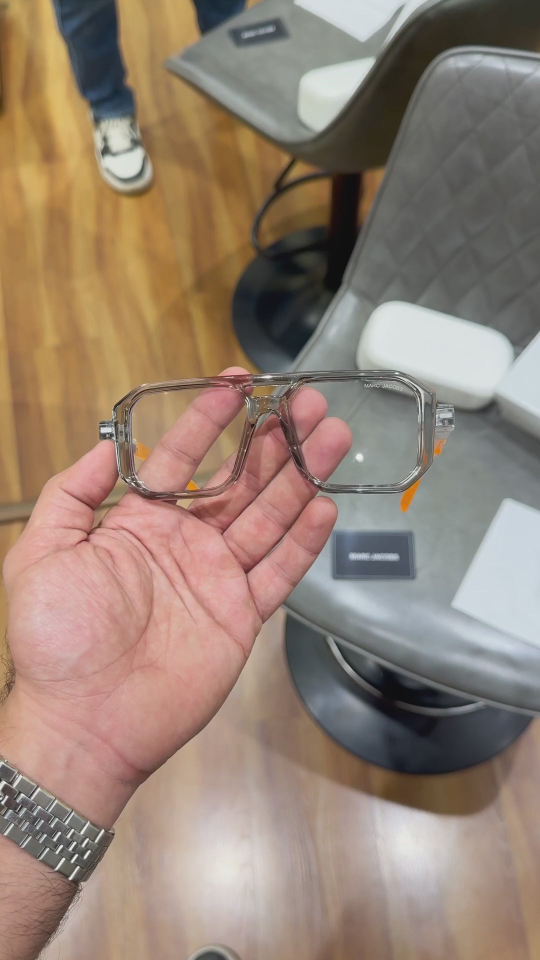 Marc jac_obs 6125 grey orange
